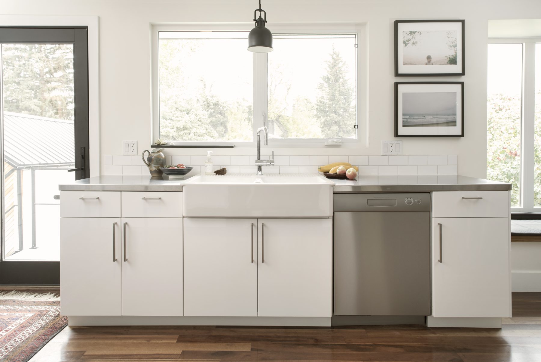 Bright white kitchen after repaint